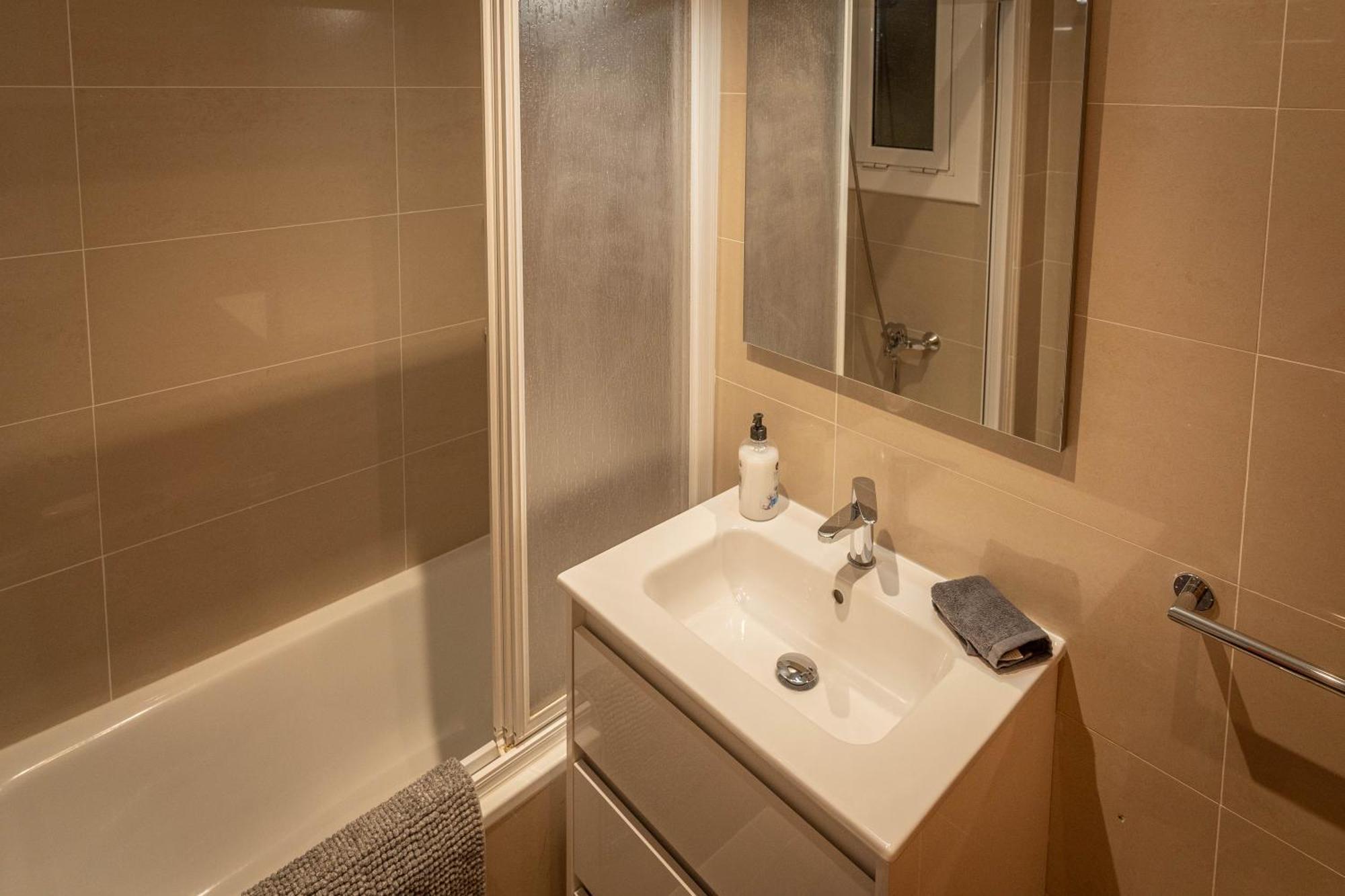 ברצלונה Lindo Apartamento Vila De Gracia מראה חיצוני תמונה